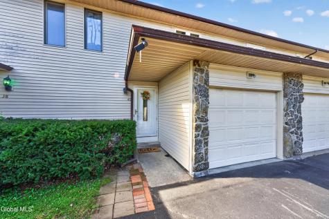 40 Velina Drive Albany NY 12203