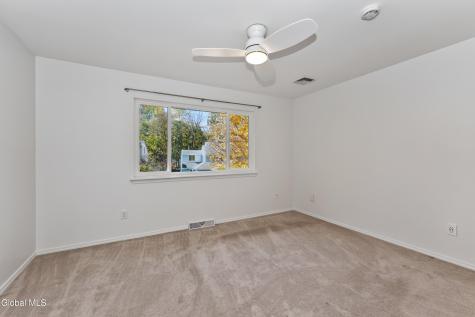 26 Heyden Road Troy NY 12180