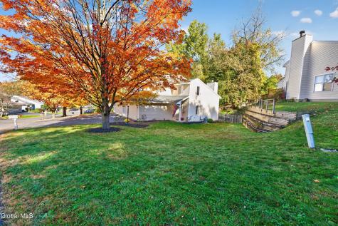 26 Heyden Road Troy NY 12180