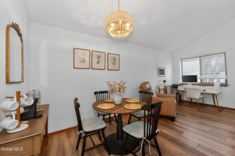 213 Grenadier Court Halfmoon NY 12065
