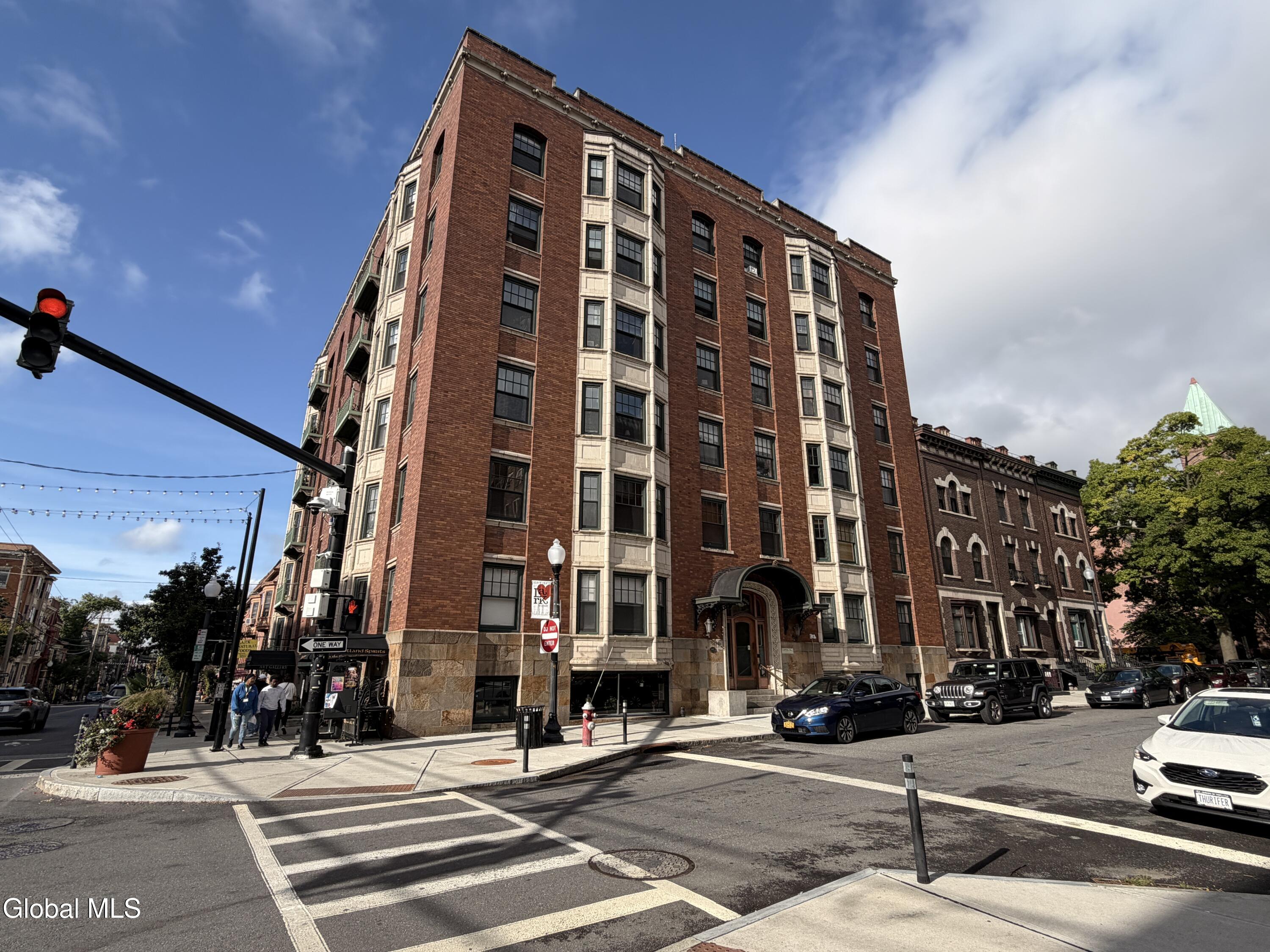 352 State Street Albany NY 12210