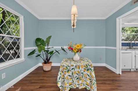 7 Spruce Court Delmar NY 12054