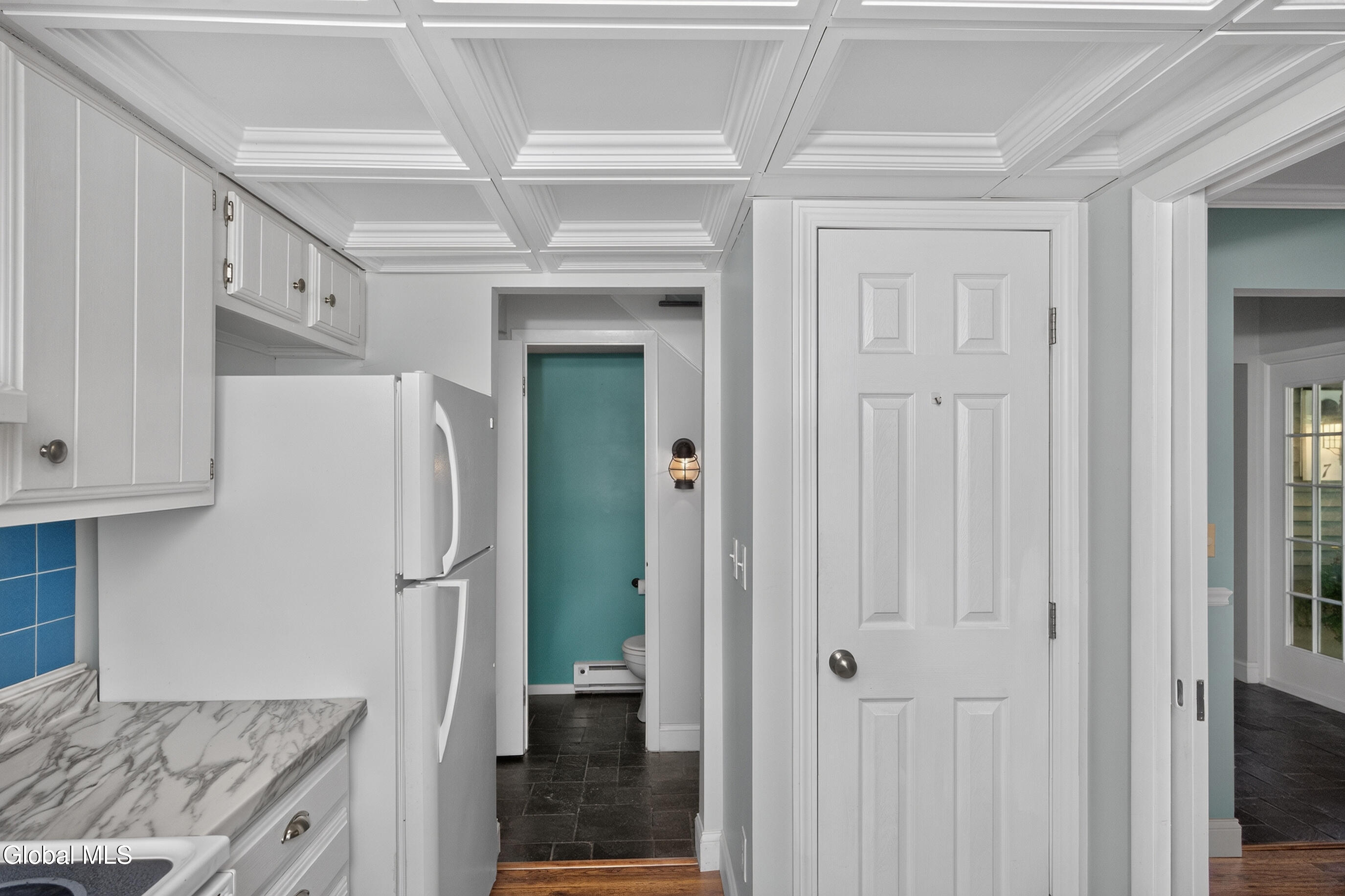 7 Spruce Court Delmar NY 12054