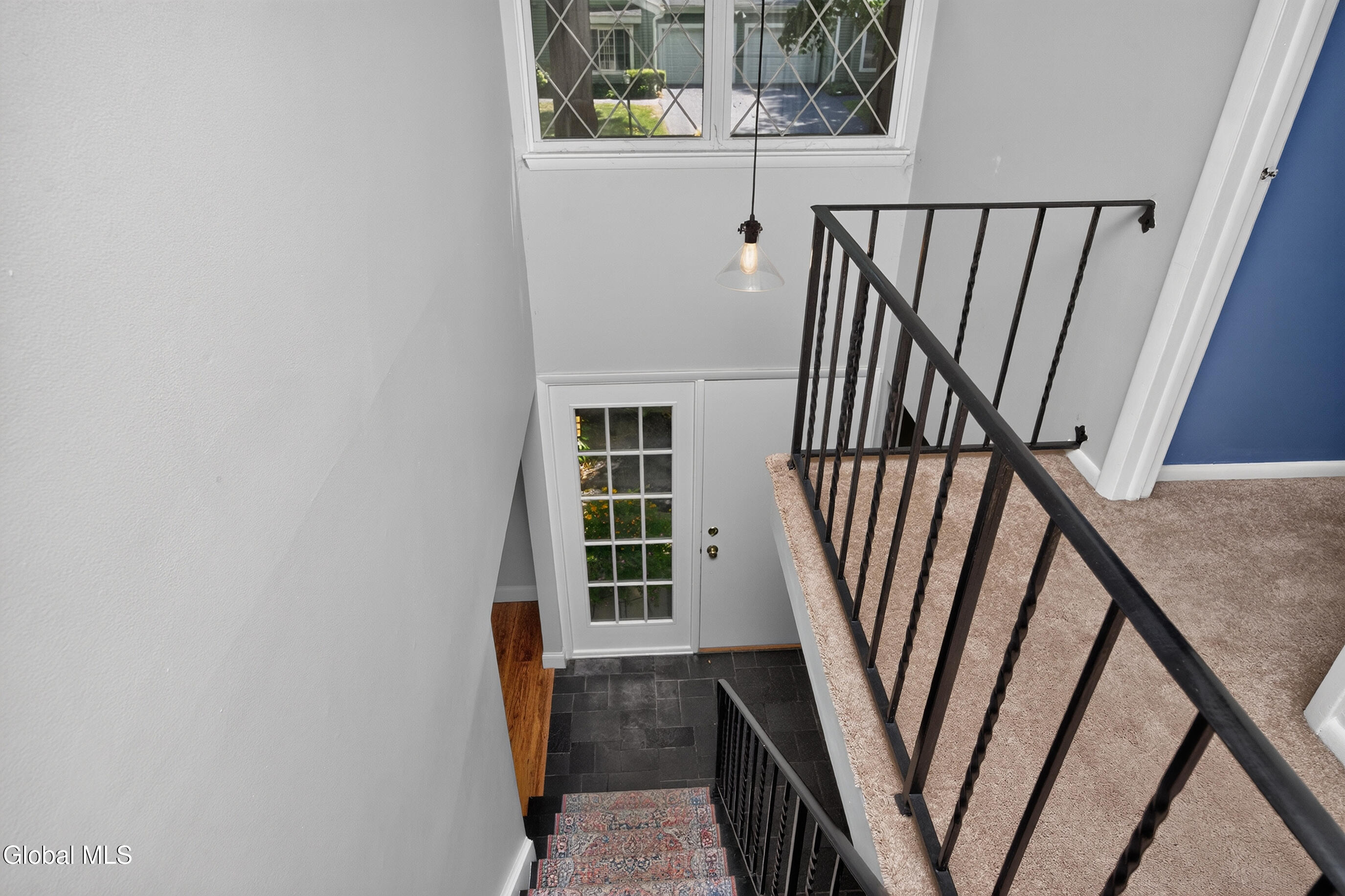 7 Spruce Court Delmar NY 12054