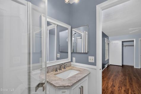 7 Spruce Court Delmar NY 12054