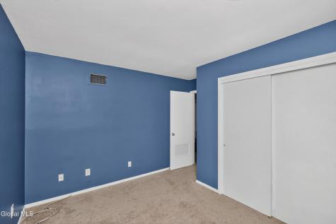 7 Spruce Court Delmar NY 12054