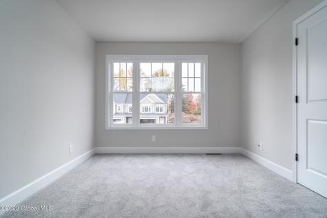 16 Priddle Lane Latham NY 12110