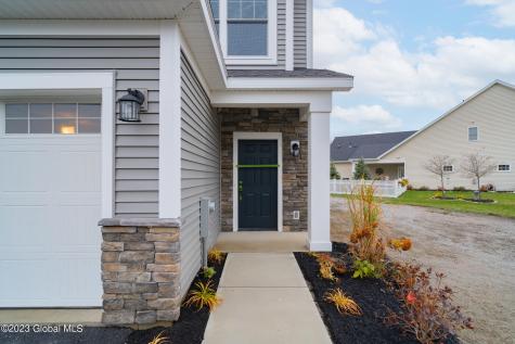 16 Priddle Lane Latham NY 12110