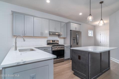 16 Priddle Lane Latham NY 12110