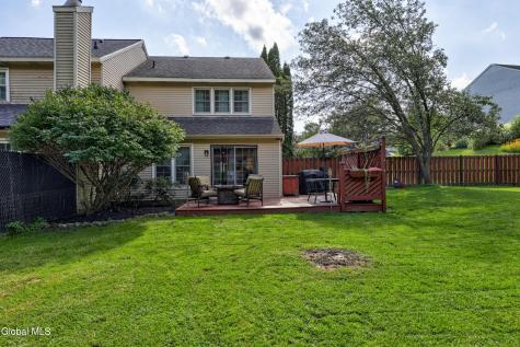 20 Carriage Road Clifton Park NY 12065