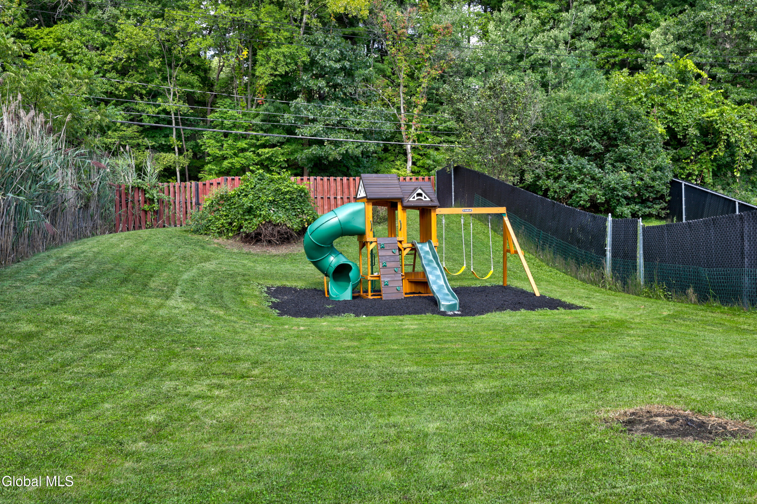 20 Carriage Road Clifton Park NY 12065