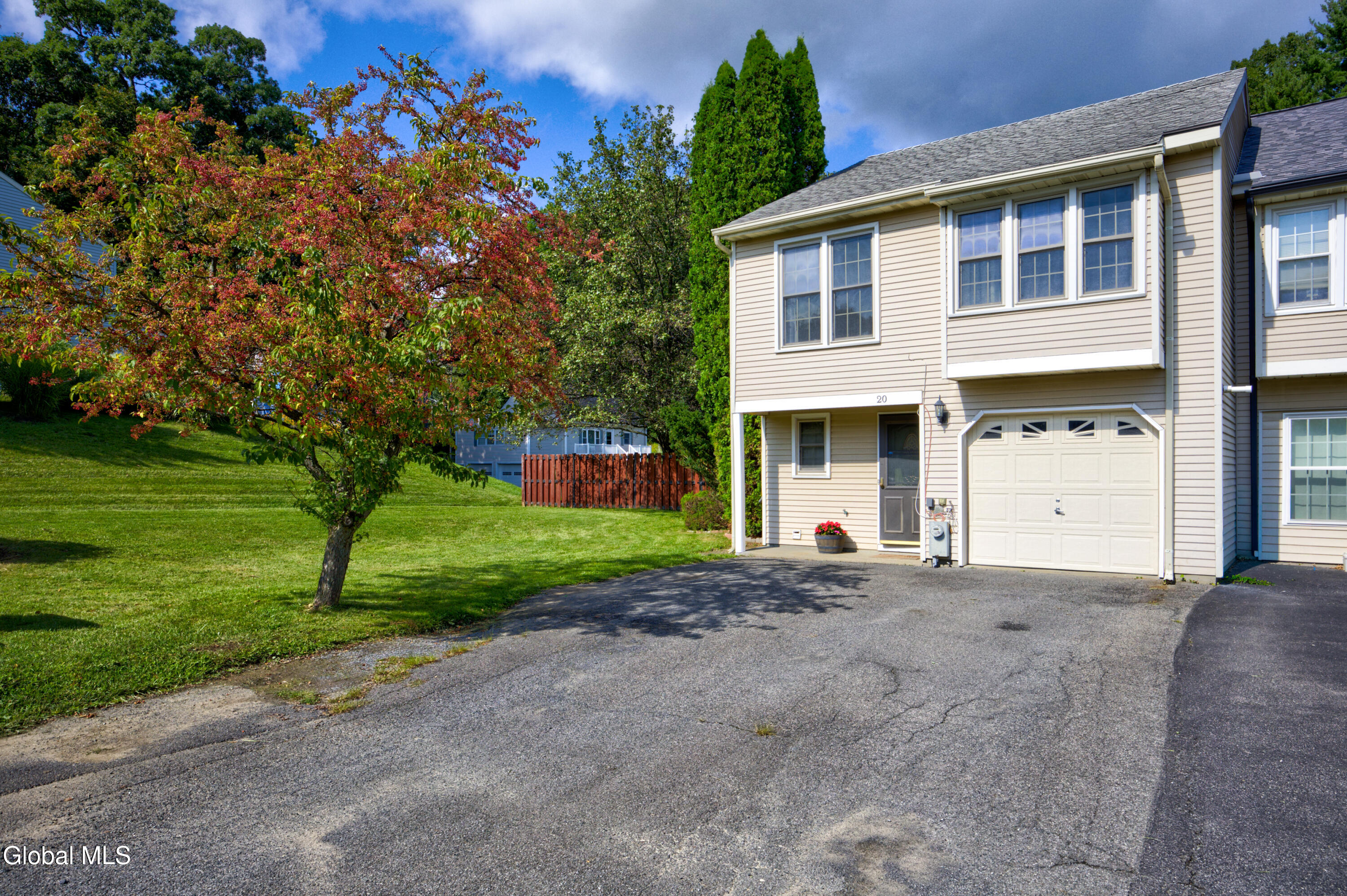 20 Carriage Road Clifton Park NY 12065
