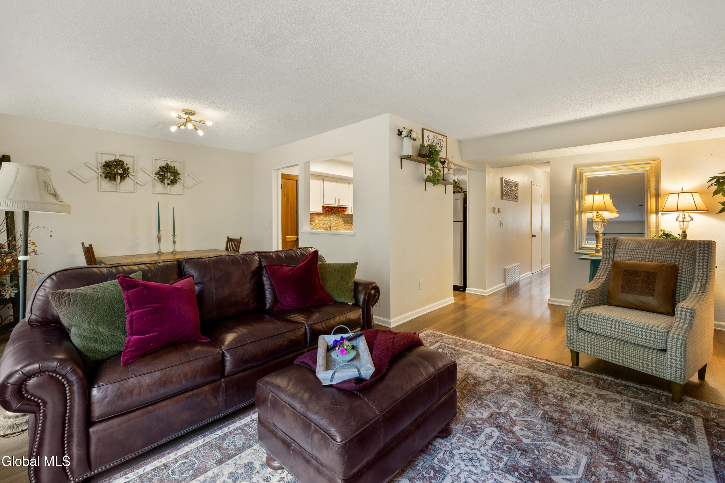 20 Carriage Road Clifton Park NY 12065