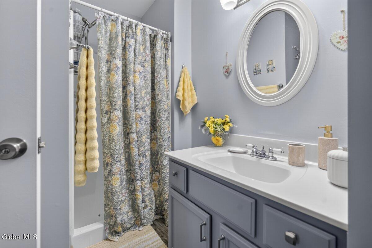 2 Captains Boulevard Waterford NY 12188