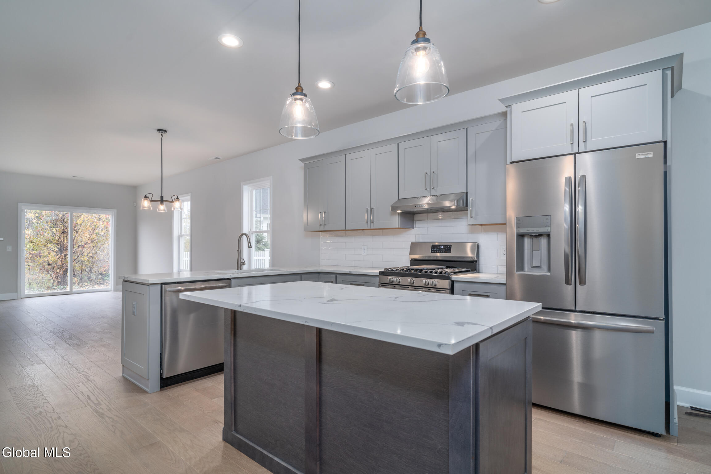 44 Priddle Lane Latham NY 12110