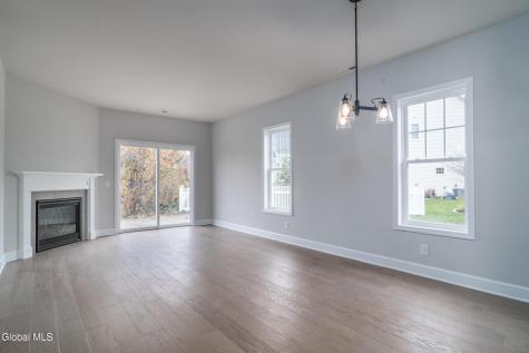 44 Priddle Lane Latham NY 12110