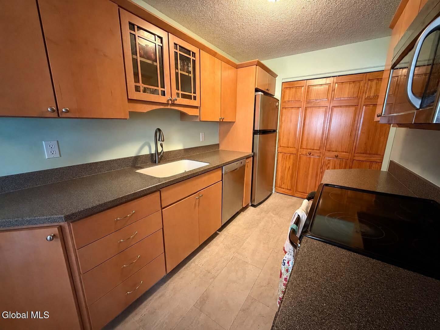 801 Cambridge Manor Drive Scotia NY 12302
