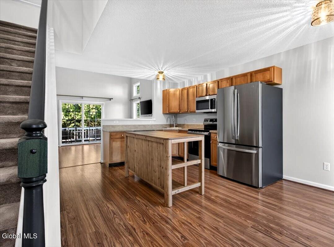 28C Pointe West Drive Clifton Park NY 12065