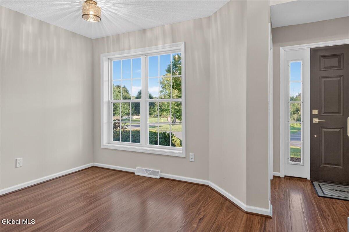 28C Pointe West Drive Clifton Park NY 12065
