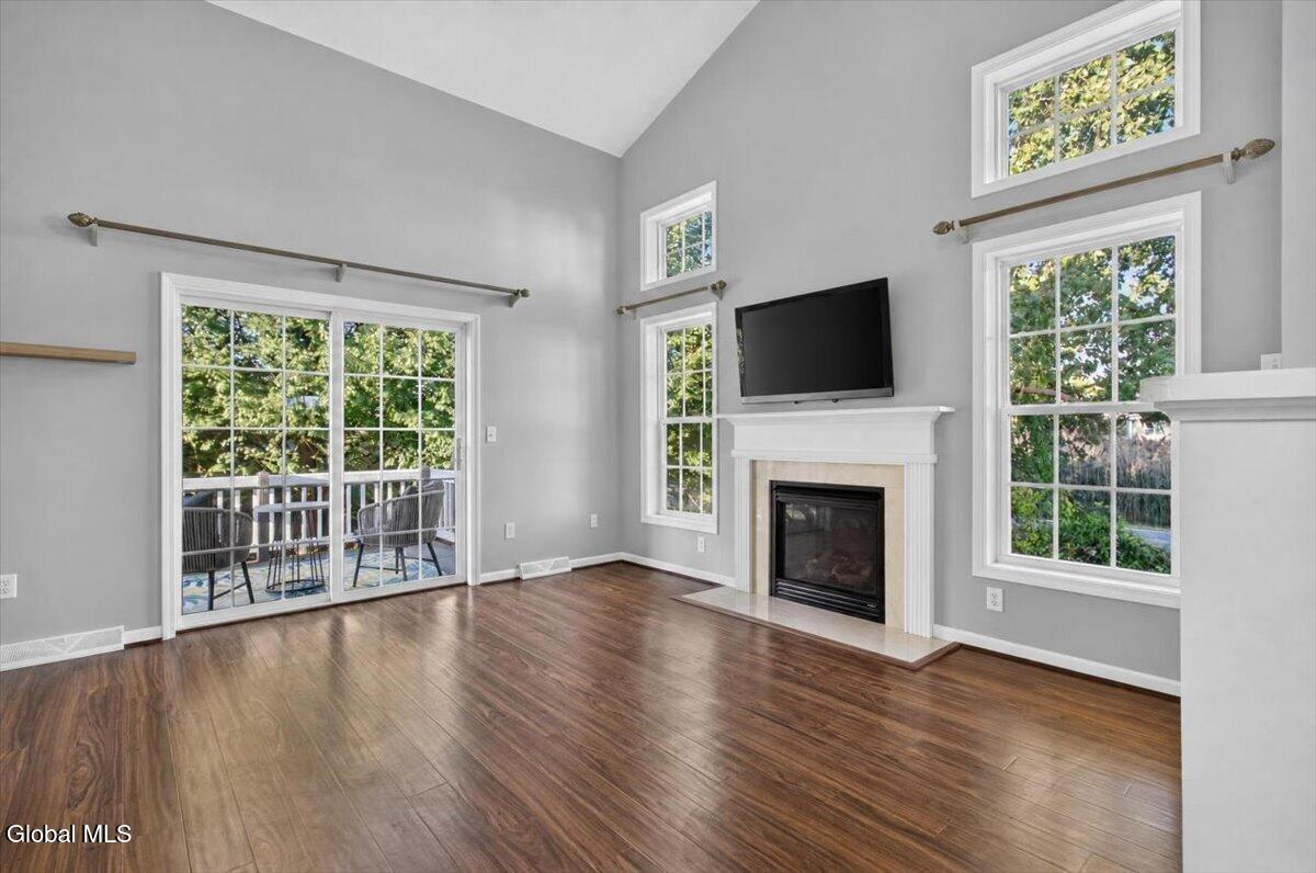 28C Pointe West Drive Clifton Park NY 12065