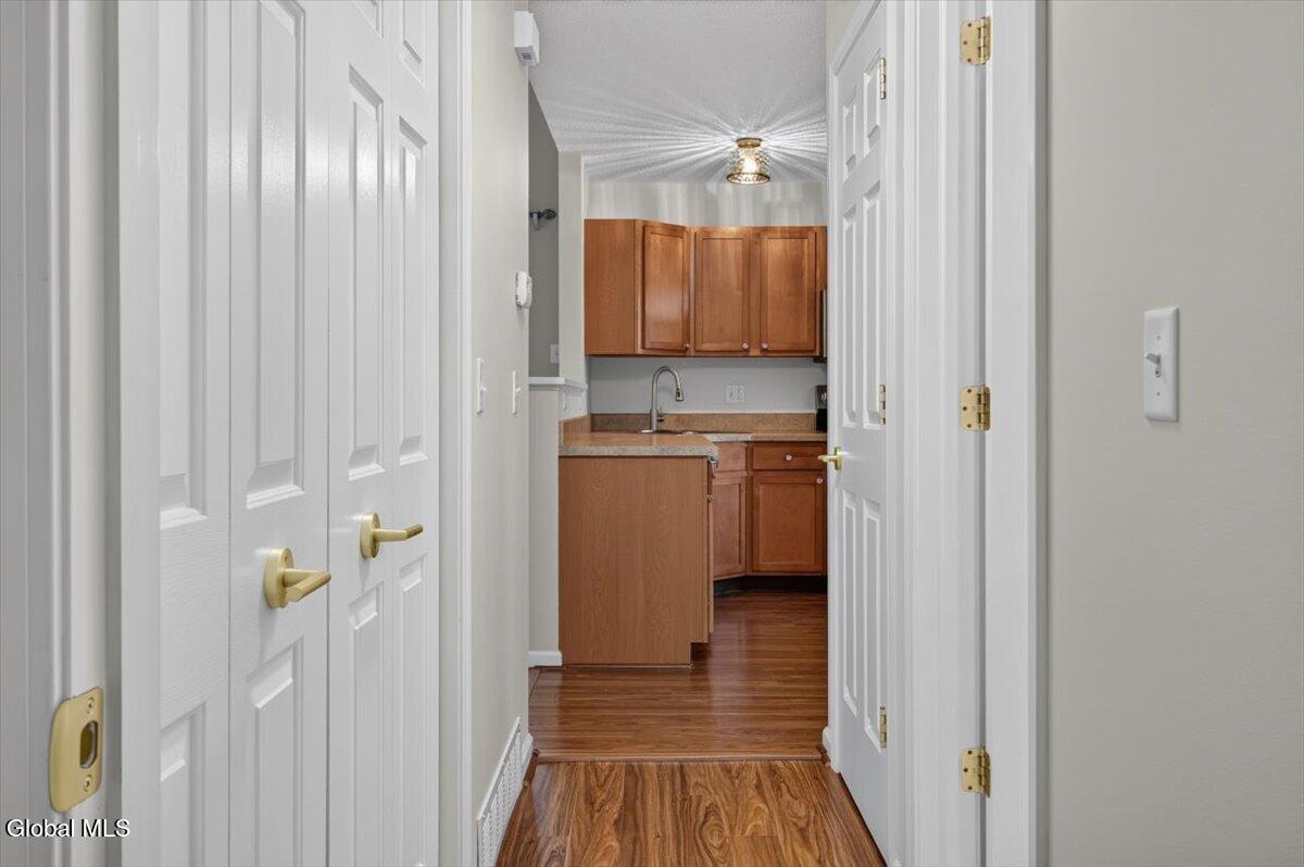 28C Pointe West Drive Clifton Park NY 12065