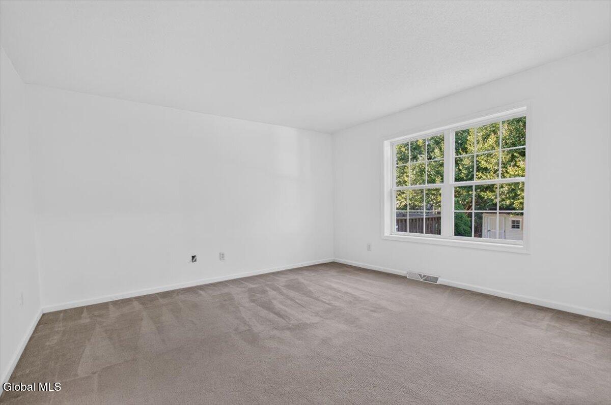 28C Pointe West Drive Clifton Park NY 12065