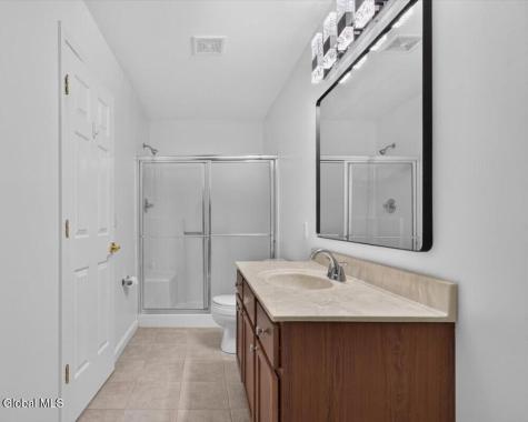 28C Pointe West Drive Clifton Park NY 12065