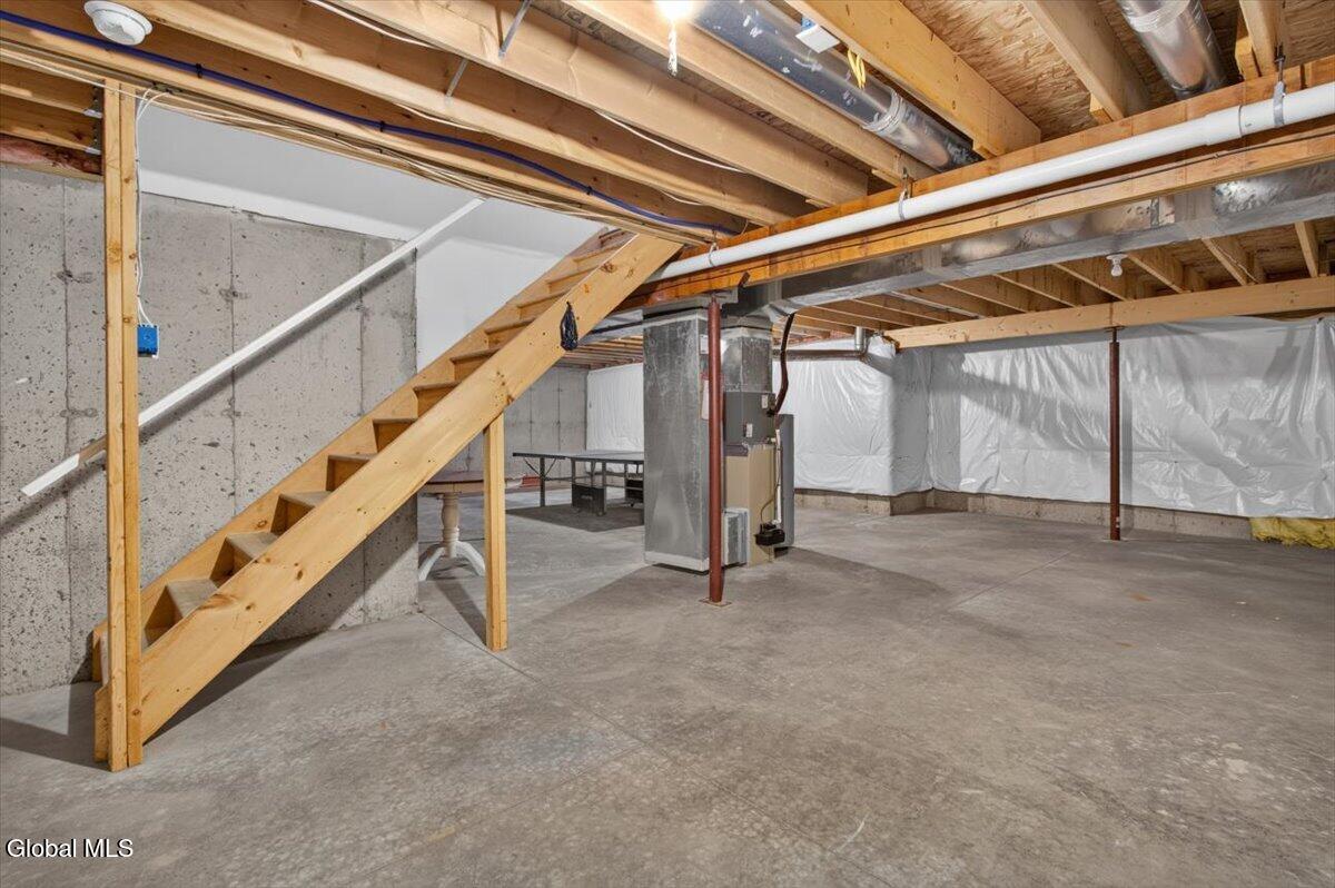 28C Pointe West Drive Clifton Park NY 12065