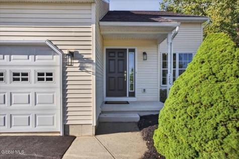 28C Pointe West Drive Clifton Park NY 12065