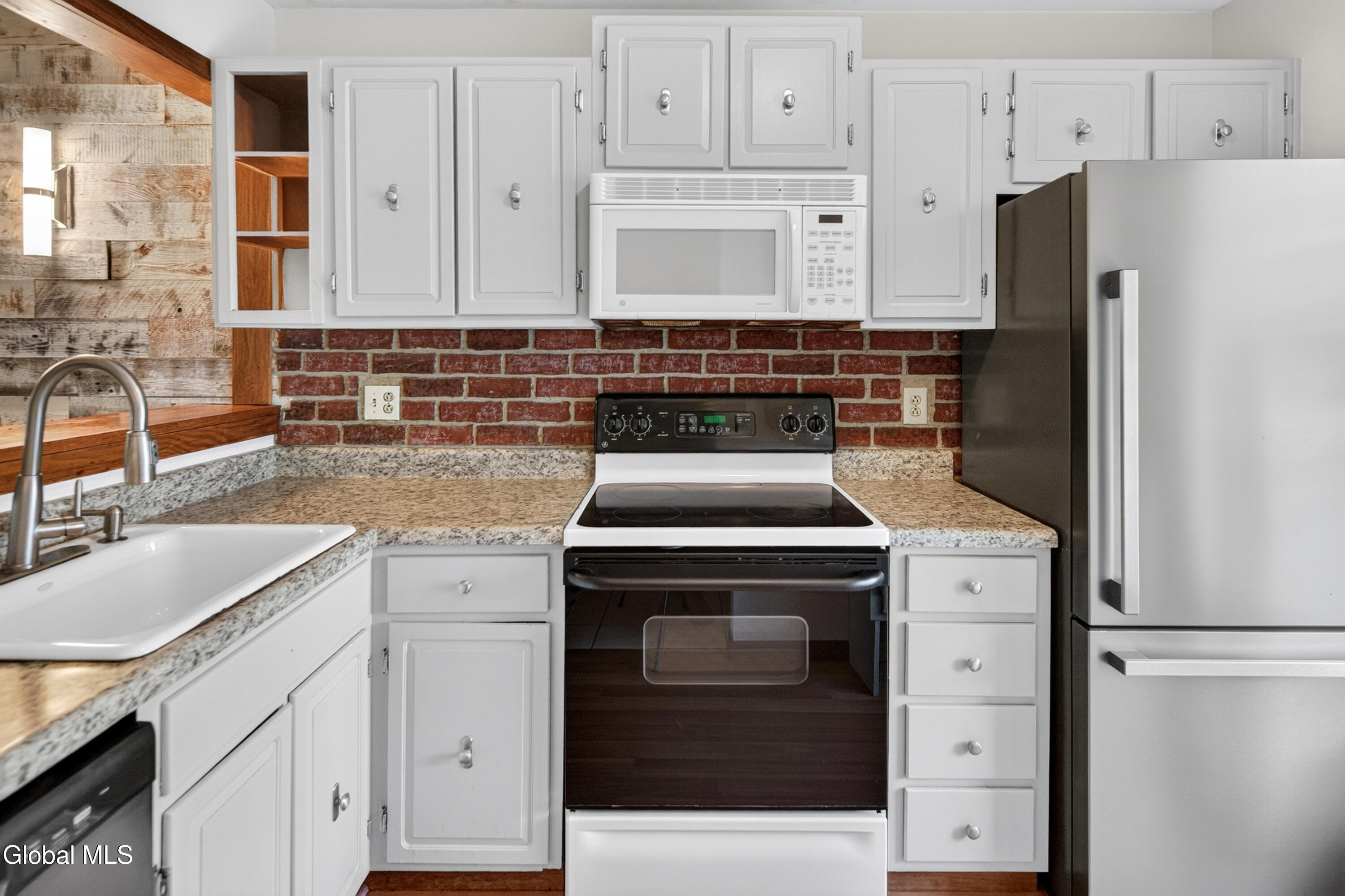 1602 Rockport Court East Greenbush NY 12061