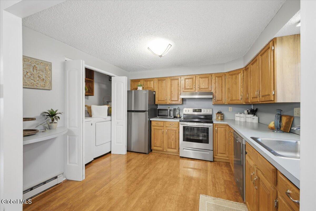 13B Woodcliffe Drive Clifton Park NY 12065