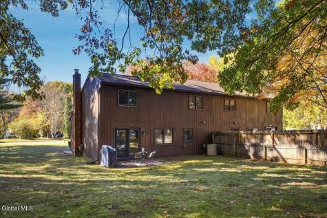 13B Woodcliffe Drive Clifton Park NY 12065