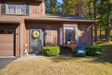 13B Woodcliffe Drive Clifton Park NY 12065