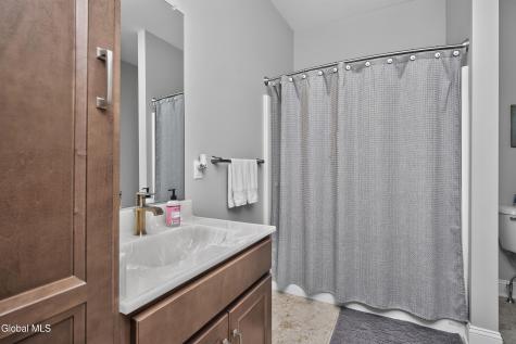 60 Fairfax Boulevard Slingerlands NY 12159