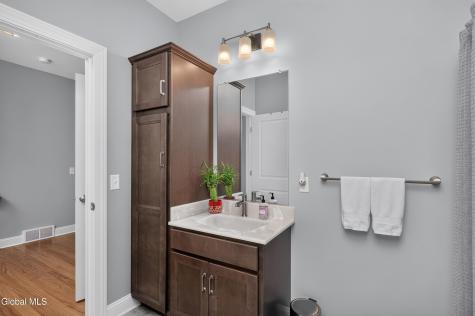 60 Fairfax Boulevard Slingerlands NY 12159