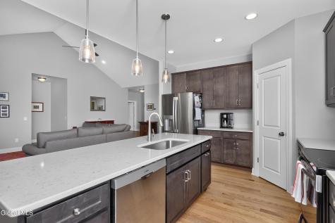 60 Fairfax Boulevard Slingerlands NY 12159