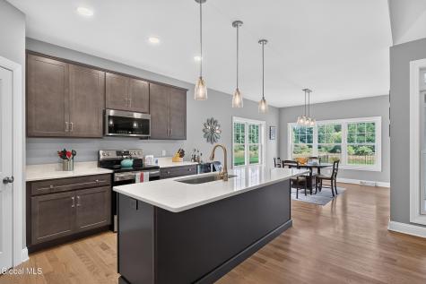 60 Fairfax Boulevard Slingerlands NY 12159