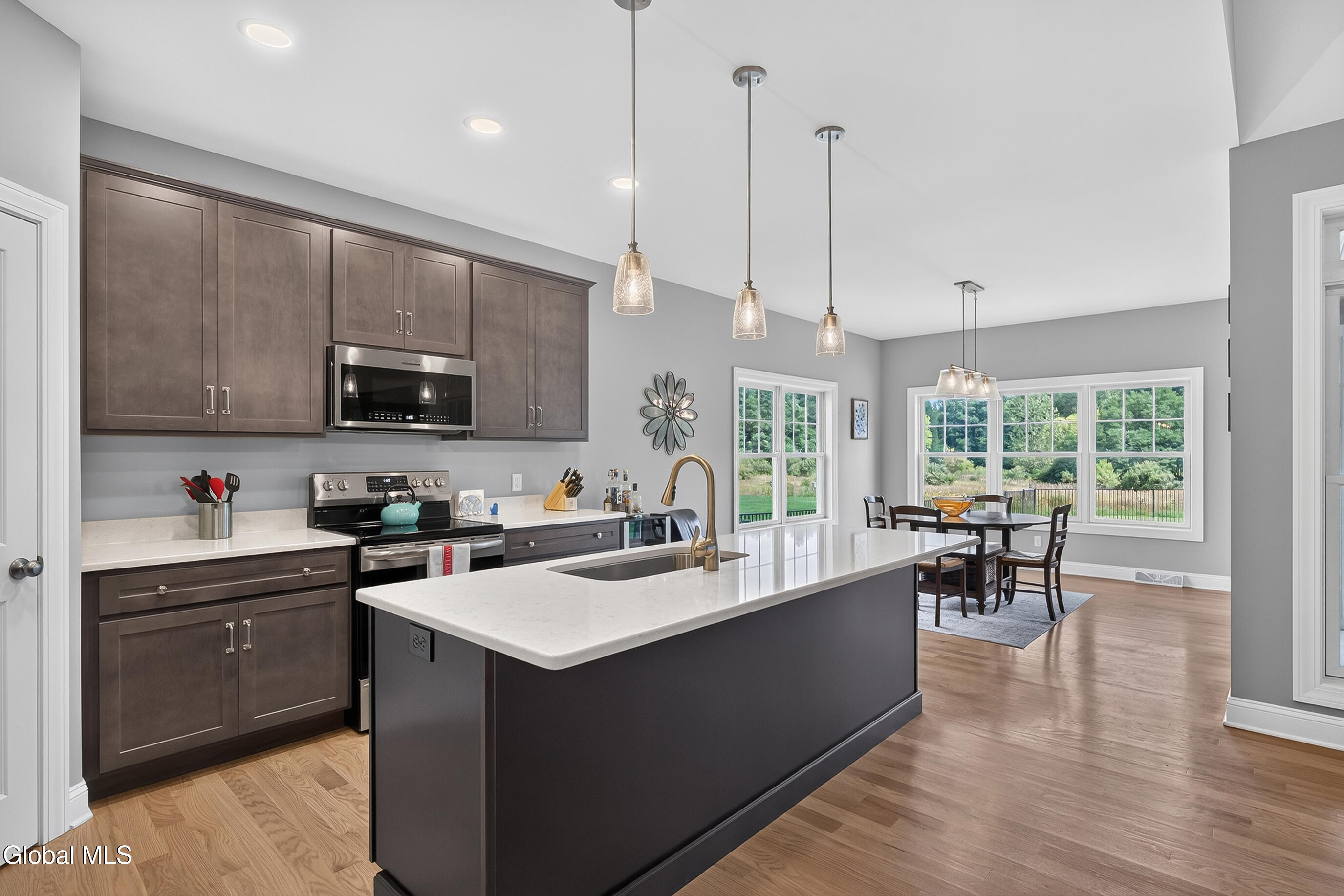 60 Fairfax Boulevard Slingerlands NY 12159
