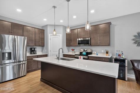 60 Fairfax Boulevard Slingerlands NY 12159