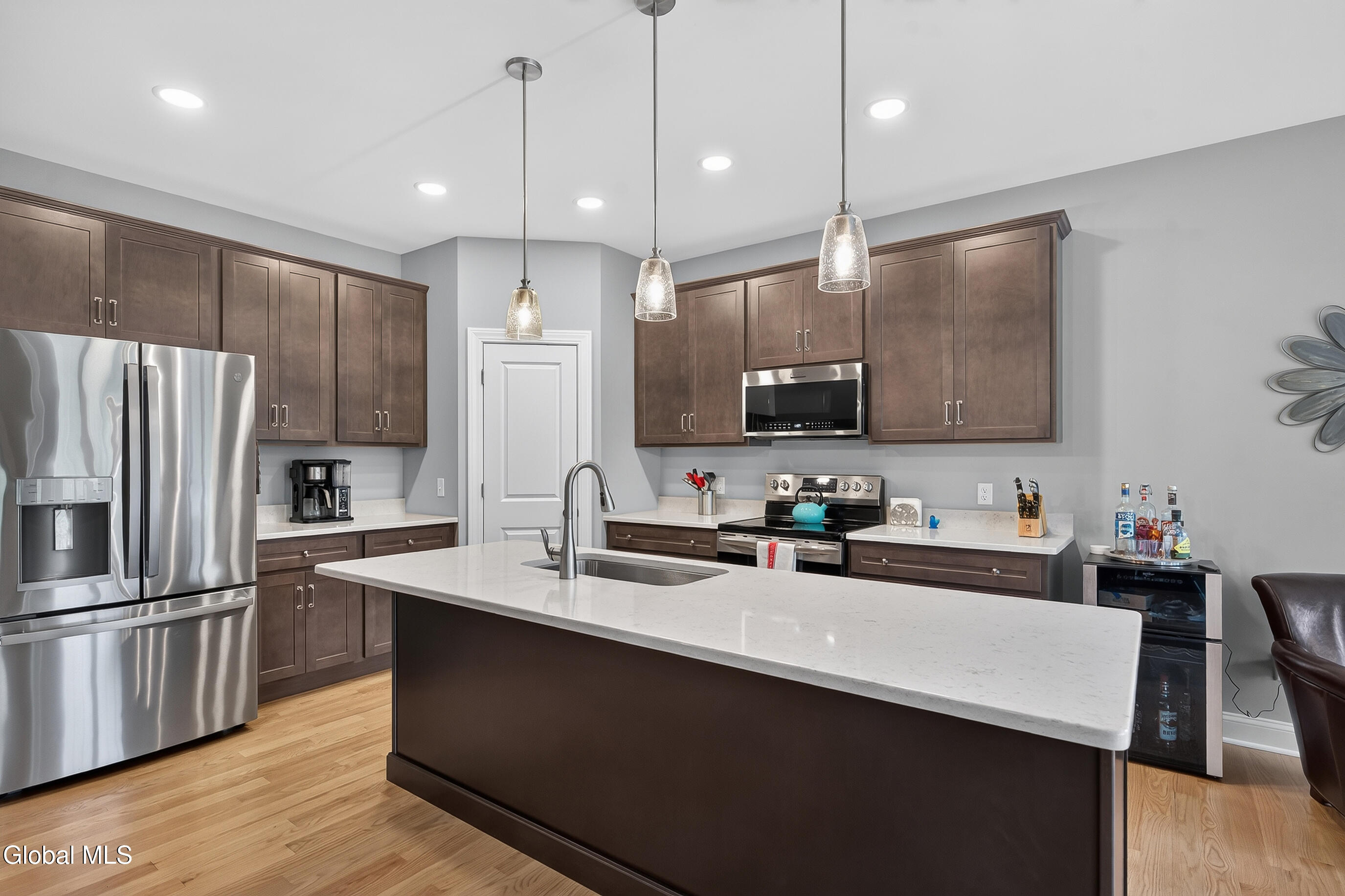 60 Fairfax Boulevard Slingerlands NY 12159