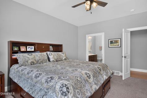 60 Fairfax Boulevard Slingerlands NY 12159