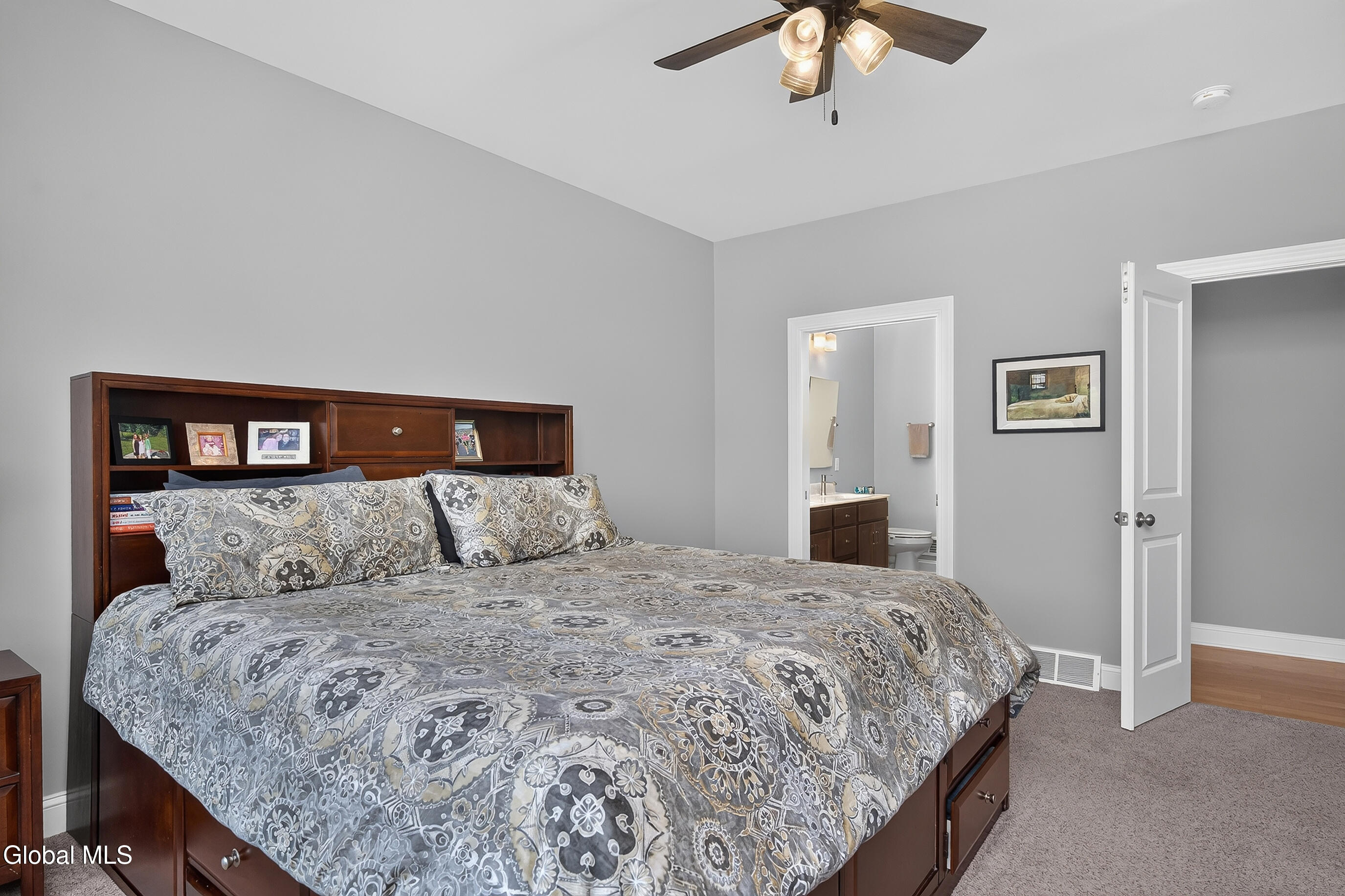60 Fairfax Boulevard Slingerlands NY 12159