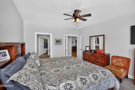 60 Fairfax Boulevard Slingerlands NY 12159