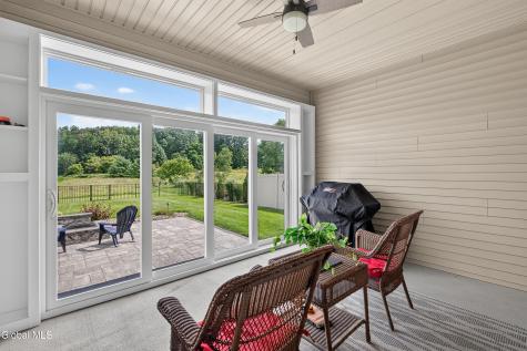 60 Fairfax Boulevard Slingerlands NY 12159