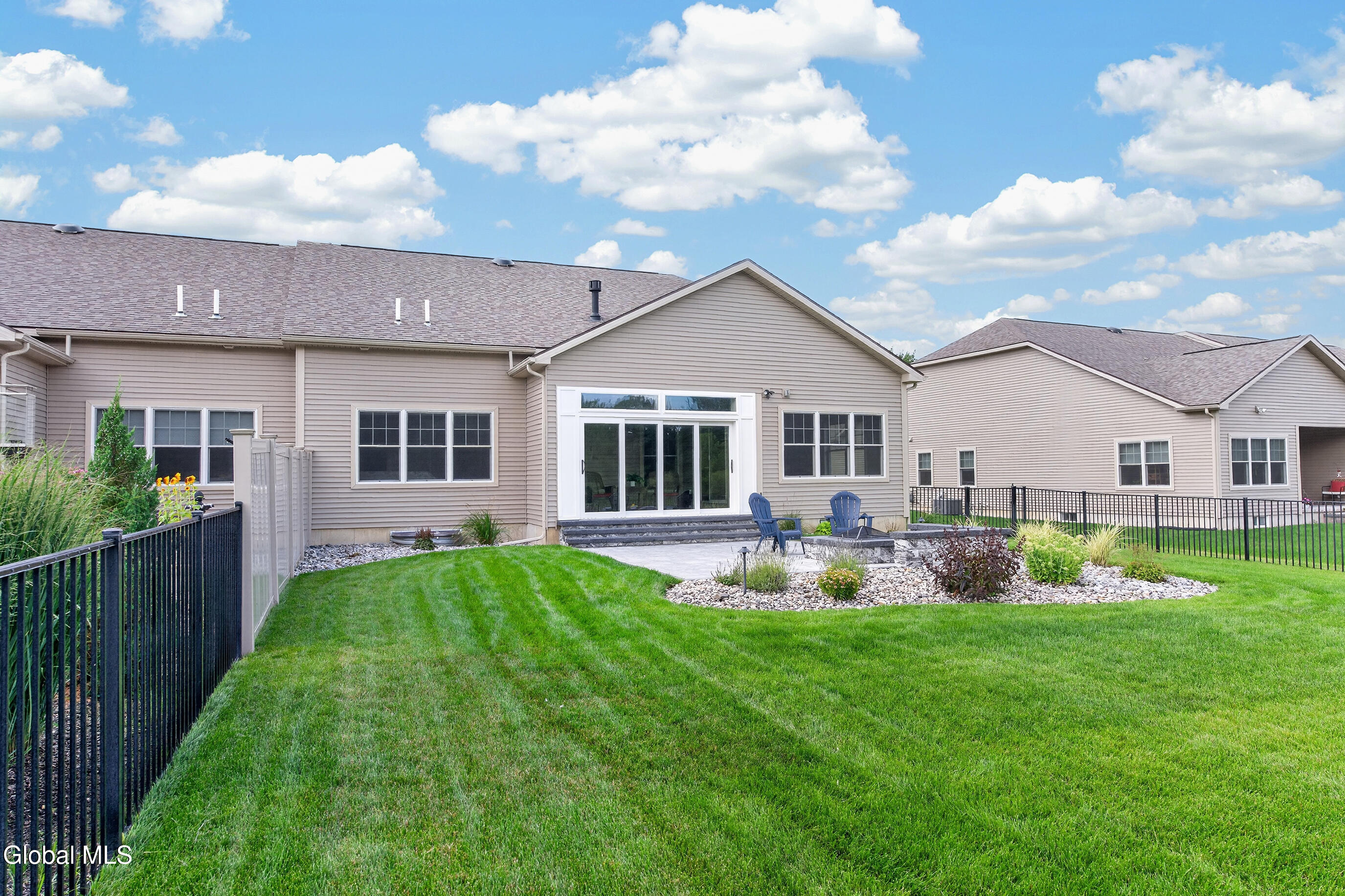60 Fairfax Boulevard Slingerlands NY 12159