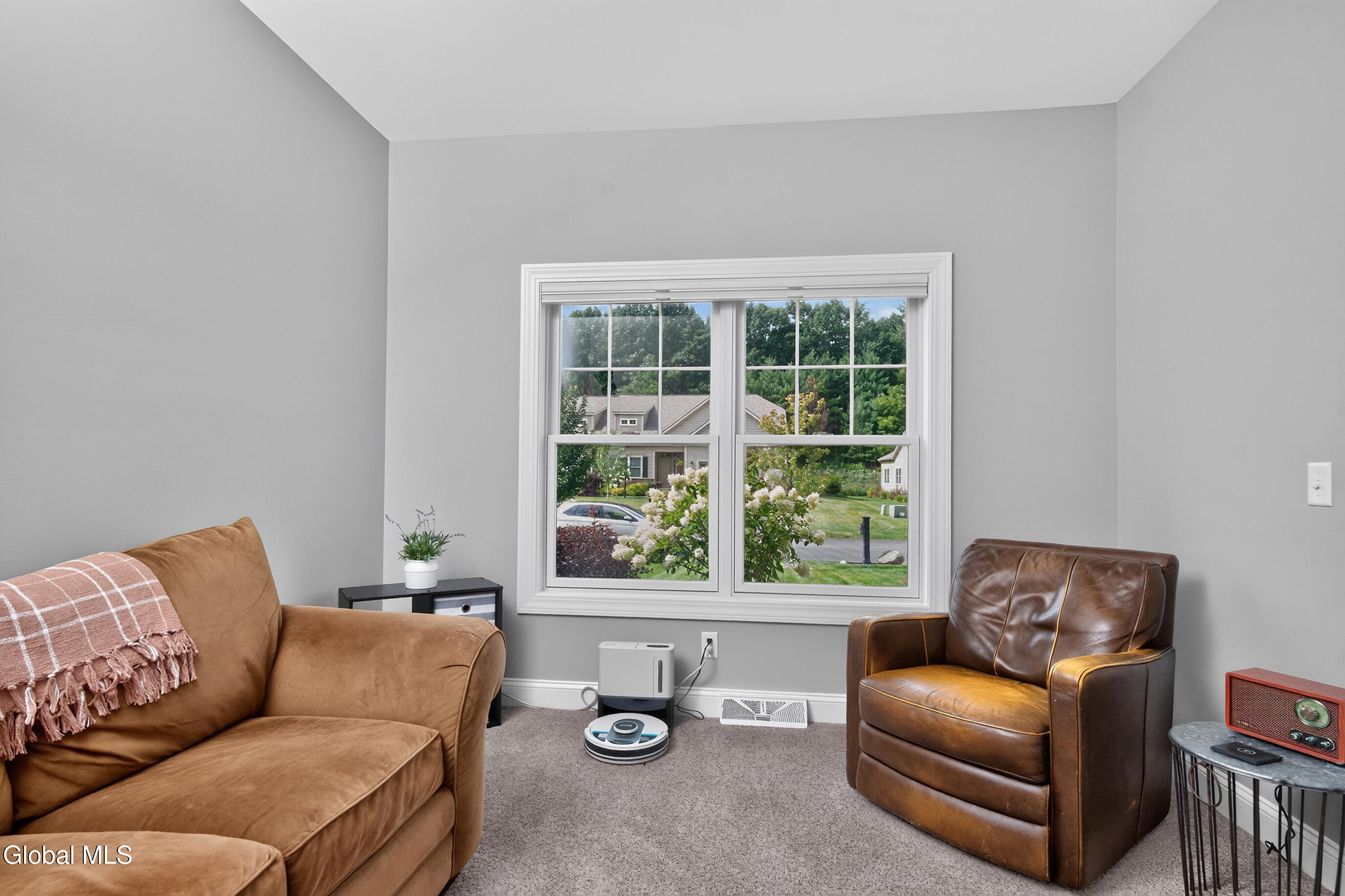 60 Fairfax Boulevard Slingerlands NY 12159