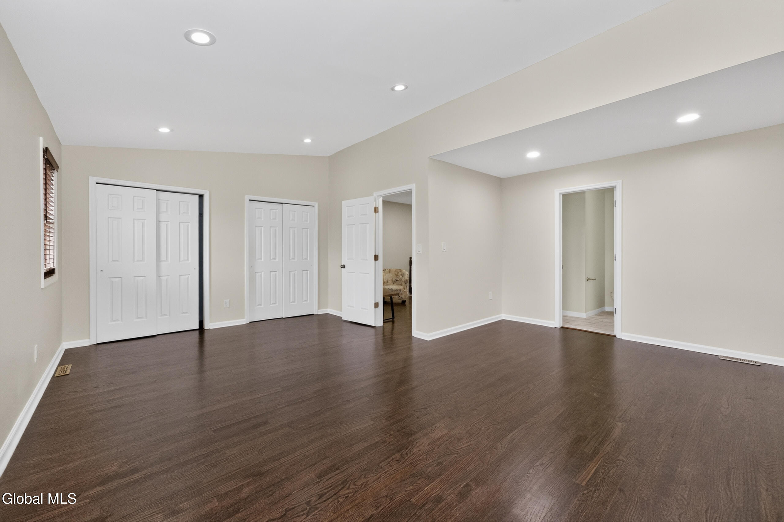 20 Bridgewood Lane Watervliet NY 12189