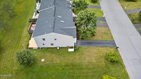 20 Bridgewood Lane Watervliet NY 12189