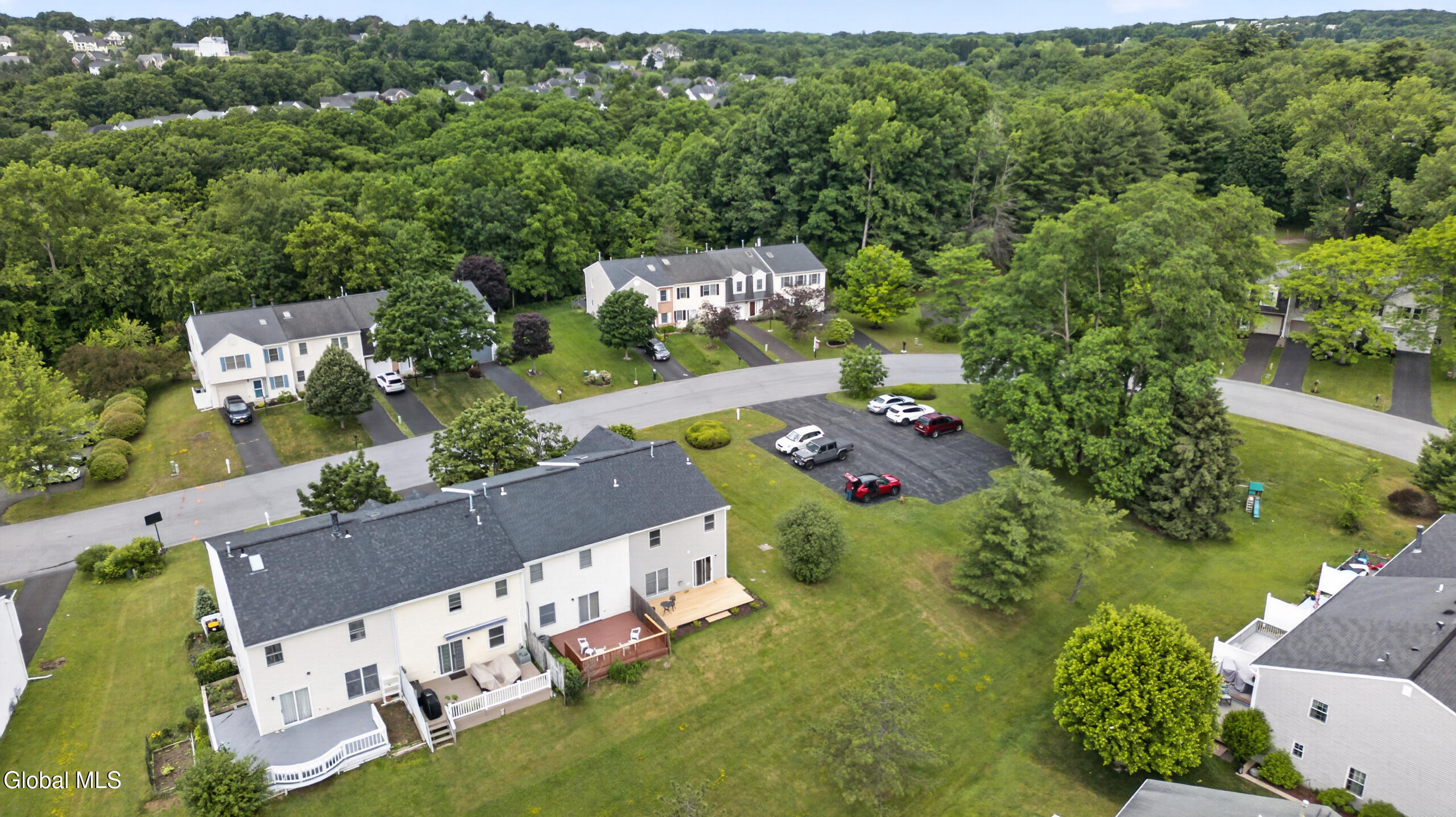 20 Bridgewood Lane Watervliet NY 12189