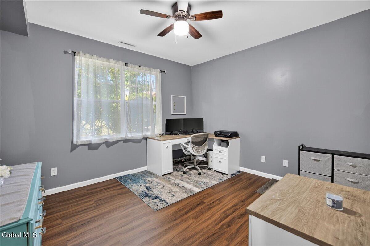 4703 S Foxwood Drive Clifton Park NY 12065